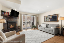 Snowmass_Village_condo_for_sale_400_Wood_Road_D-1206_2_SliferSmith&Frampton