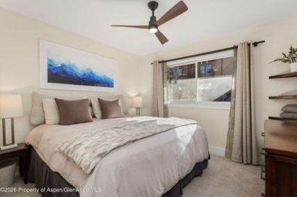 Snowmass_Village_condo_for_sale_400_Wood_Road_D-1206_6_SliferSmith&Frampton