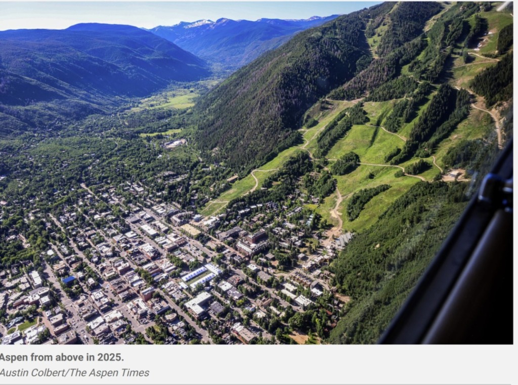 040826_Aspen-from-Above_AT_Photo_Austin-Colbert