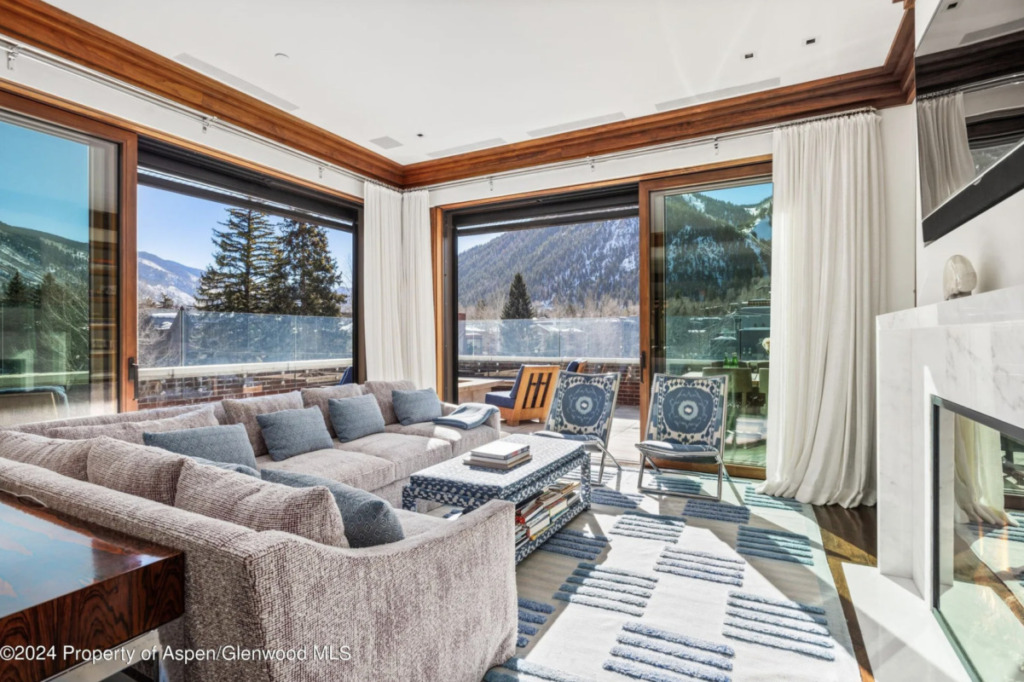 Aspen_Co_homes_for_sale_632_E_Hopkins_Avenue_301_4_AspenSnowmassSothebys