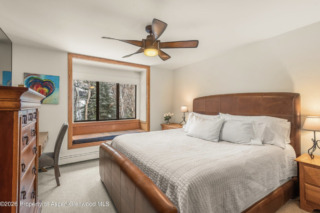 Aspen_Co_condos_for_sale_700_236_Vine_Street,_6_ColdwellBankerMM