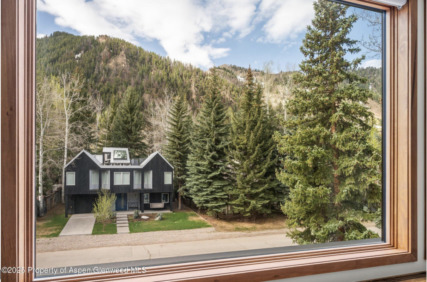 Aspen_Co_condos_for_sale_926_Waters_Avenue_#203_10_AspenSnowmassSothebys