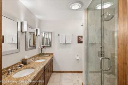 Aspen_Co_condos_for_sale_926_Waters_Avenue_#203_5_AspenSnowmassSothebys