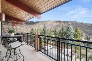 Snowmass_Village_condos_for_sale_30_Anderson_Lane_#826_8_ColdwellBankerMM