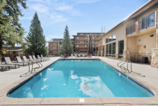 Snowmass_Village_condos_for_sale_30_Anderson_Lane_#826_9_ColdwellBankerMM