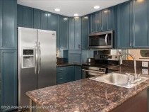 Aspen_Co_condos_for_sale_326_Midland_Avenue_302_3_ChristiesInternational