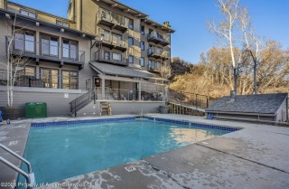Snowmass_Village_condo_for_sale_55_Upper_Woodbridge_Road_E_2_2_PlusRealEstate
