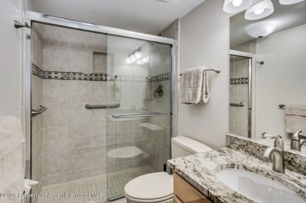 Snowmass_Village_condo_for_sale_55_Upper_Woodbridge_Road_E_2_8_PlusRealEstate