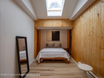Aspen_Co_condos_for_sale_107_Aspen_Mountain_Road_3_4_ChristiesInternational