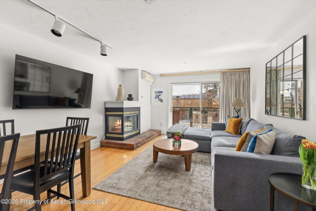 Aspen_Co_homes_for_sale_125_Rooney_Circle_5_Compass Aspen_Co_condos_for_sale_555_E_Durant_Avenue_2c_2_Compass