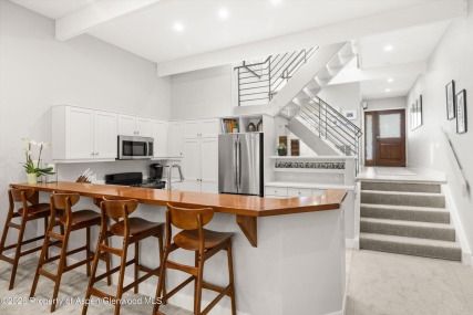 Aspen_Co_townhomes_for_sale_625_S_West_End_Street_#7_6_ChristiesInternational