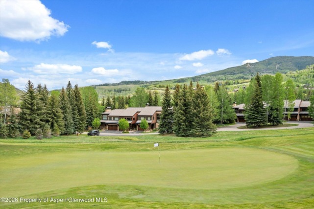 Snowmass_Village_townhomes_for_sale_42_Saint_Andrews_Court_67_10_Engel&Volkers