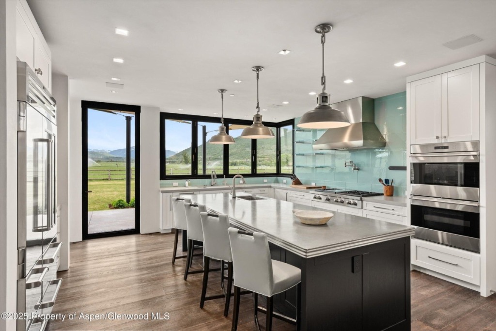Aspen_Co_homes_for_sale_125_Rooney_Circle_6_Compass Woody-Creek_Co_homes_for_sale_295_Aspen_Valley_Ranch_Road_6_DouglasElliman