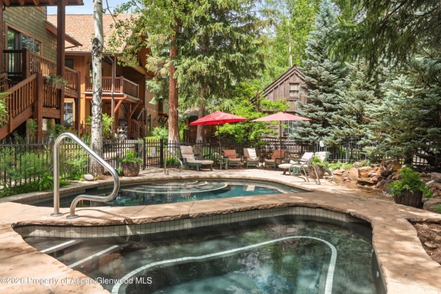 Aspen_Co_condos_for_sale_501_W_Main_Street_A104_10_Compass