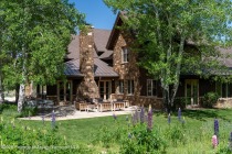 Aspen_Co_homes_for_sale_115_Meadowlark_Lane_3_DouglasElliman