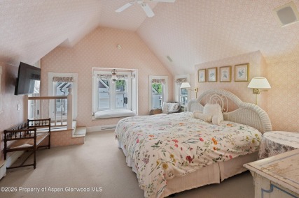 Aspen_Co_homes_for_sale_715_W_Smuggler_Street_9_AspenSnowmassSothebys