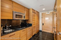 Snowmass_Village_condos_for_sale_130_Wood_Road 535_4_AspenSnowmassSothebys