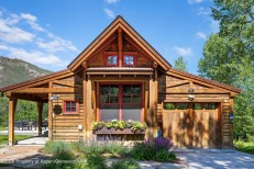 Woody Creek_Co_homes_for_sale_141_&_137_Liberty_Lane_7_DouglasElliman