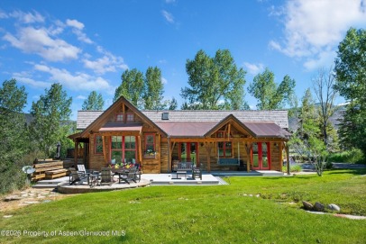 Woody Creek_Co_homes_for_sale_141_&_137_Liberty_Lane_8_DouglasElliman